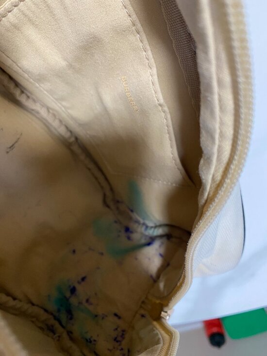 Burberry Travel Pouch or Markup Bag - Picture 6 of 7